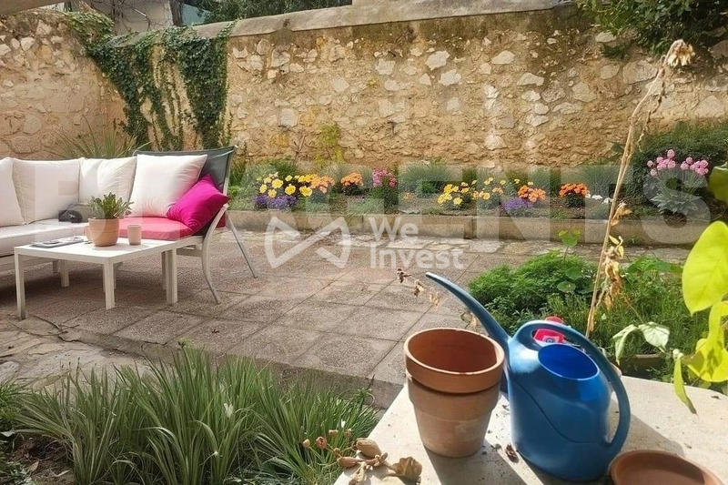 Maison - 161 m² - 7 pièces