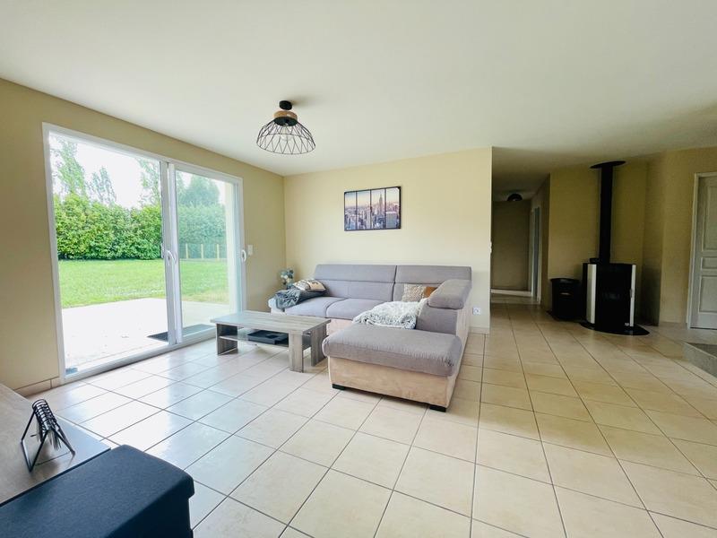 Maison - 93 m² - 4 pièces