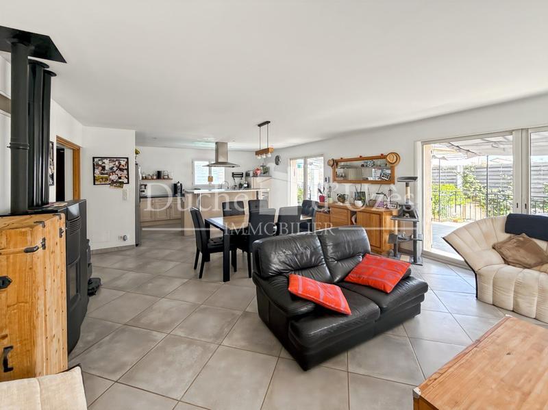 Maison - 145 m² - 5 pièces