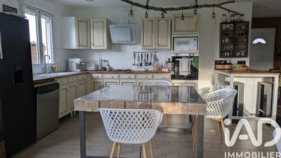 Maison - 165 m² - 7 pièces