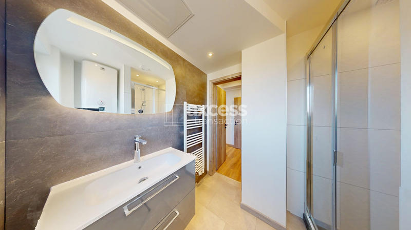 Appartement - 60 m² - 4 pièces