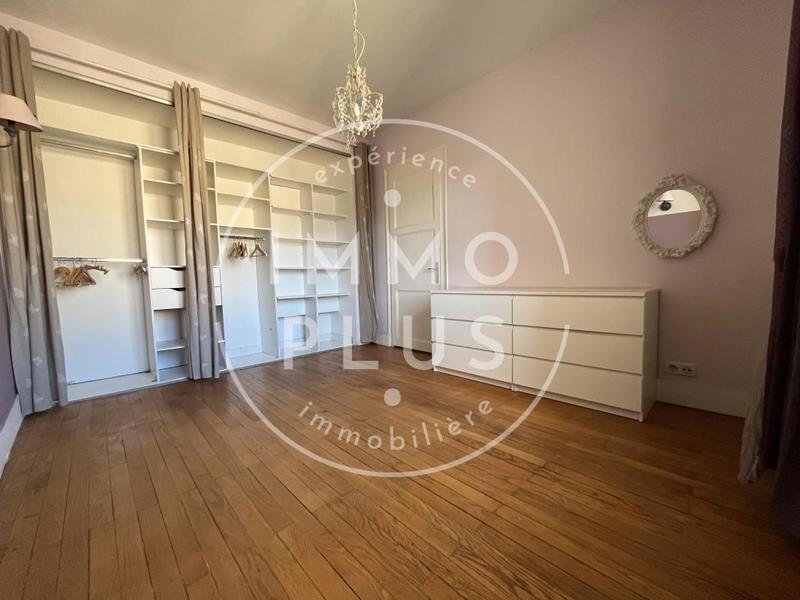 Appartement - 67 m² - 3 pièces