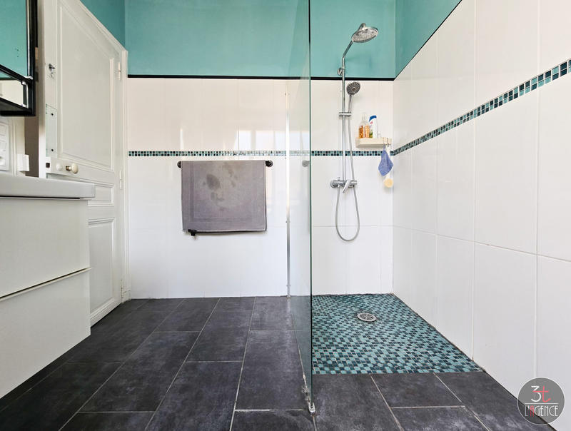 Maison ancienne - 138 m² - 7 pièces