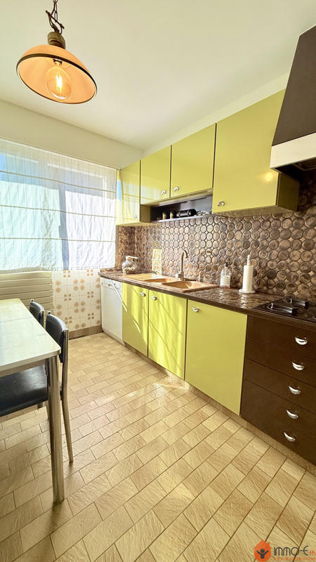 Maison - 140 m² - 7 pièces