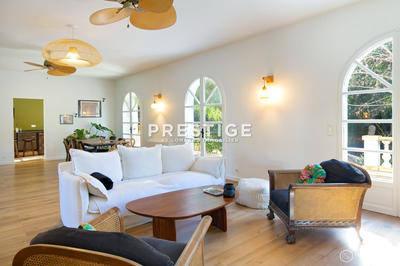 Bastide - 294 m² - 6 pièces