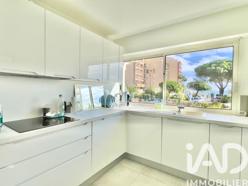 Appartement - 76 m² - 2 pièces