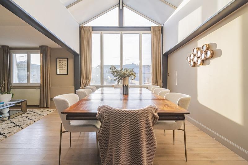 Appartement ancien - 290 m² - 7 pièces