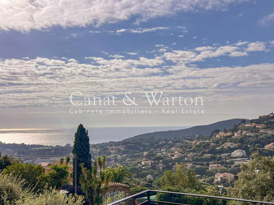 Villa - 220 m² - 7 pièces