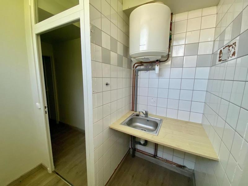 Bureau - 71 m² - 5 pièces