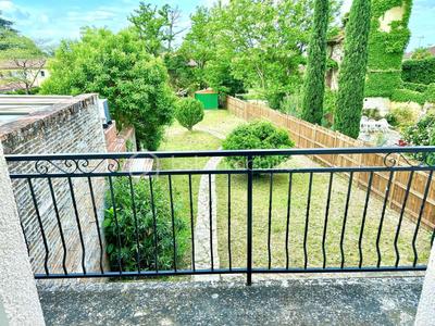 Maison de village - 140 m² - 4 pièces