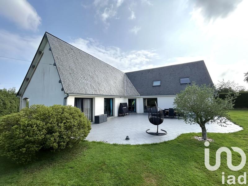 Maison - 244 m² - 8 pièces