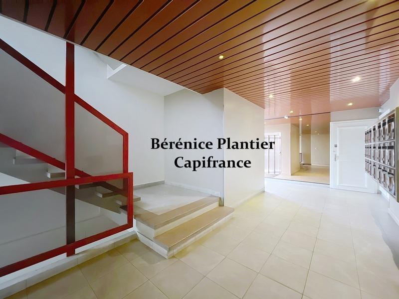 Appartement - 80 m² - 3 pièces