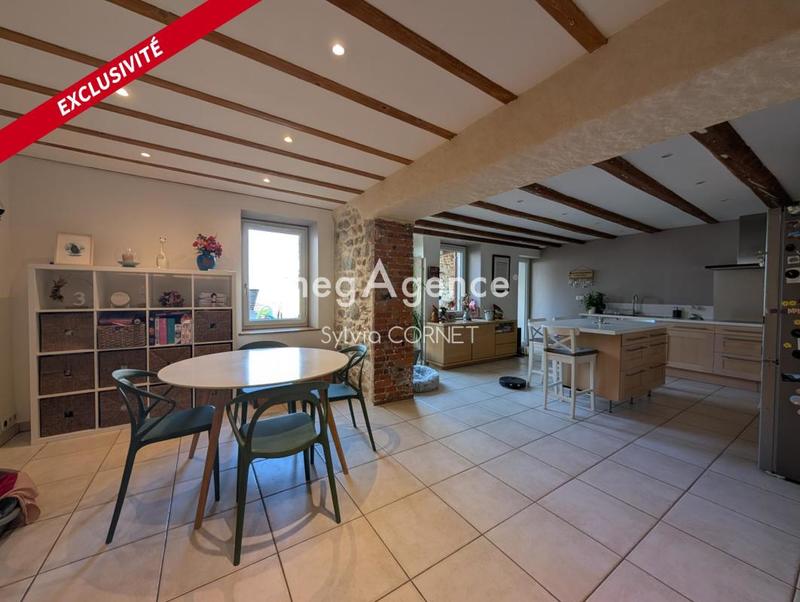 Maison de village - 120 m² - 4 pièces