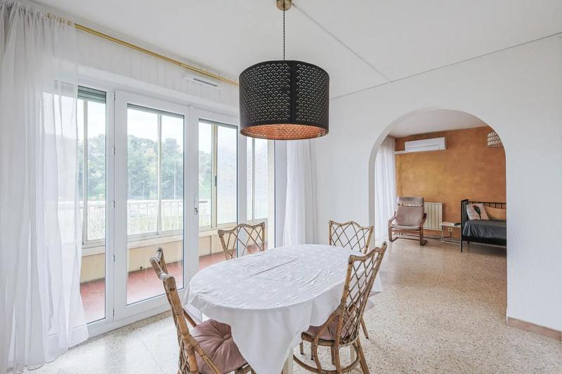 Appartement - 75 m² - 4 pièces