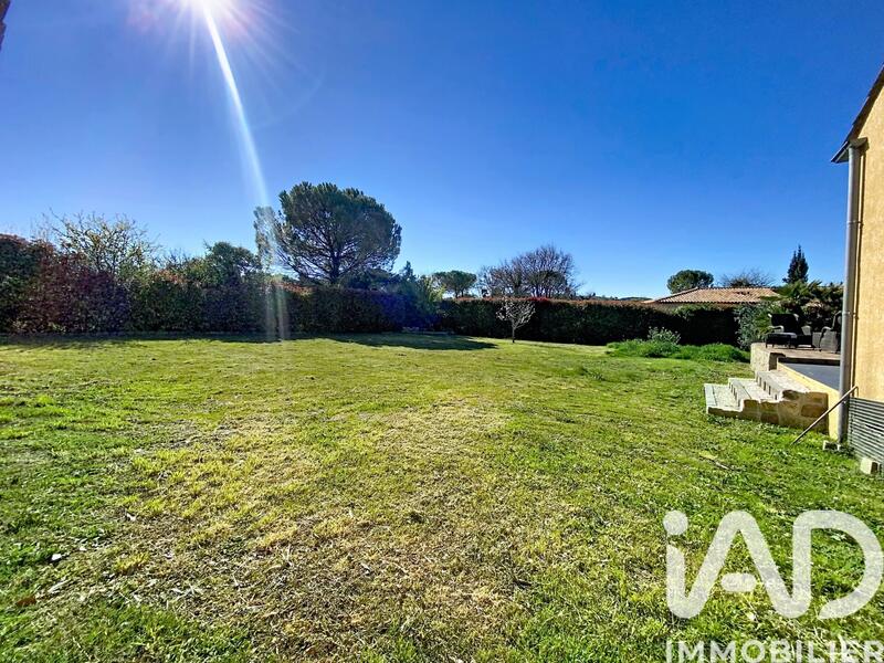 Maison - 99 m² - 5 pièces