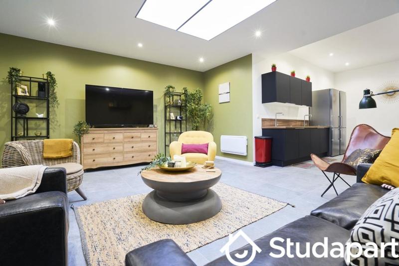 Chambre - 12 m² - 1 pièce