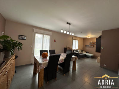 Maison - 103 m² - 5 pièces