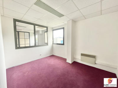Bureau - 225 m²