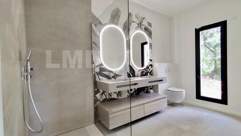 Maison - 170 m² - 5 pièces