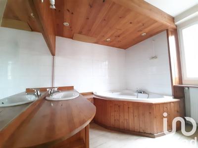 Maison de village - 83 m² - 4 pièces