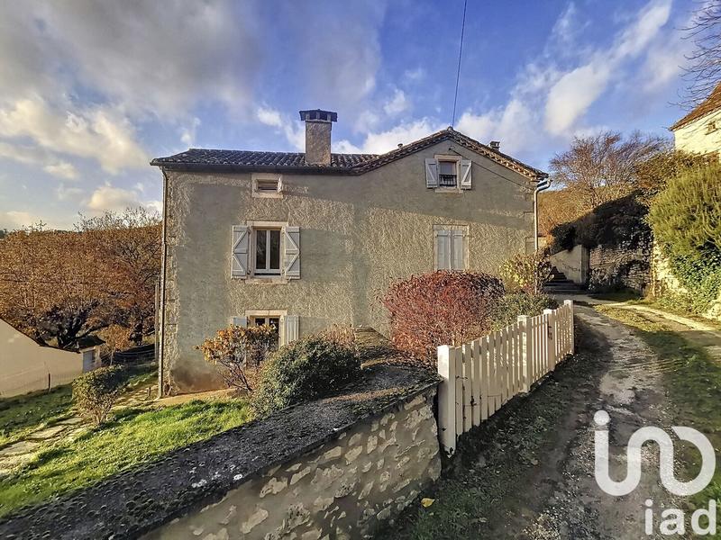 Maison - 231 m² - 9 pièces