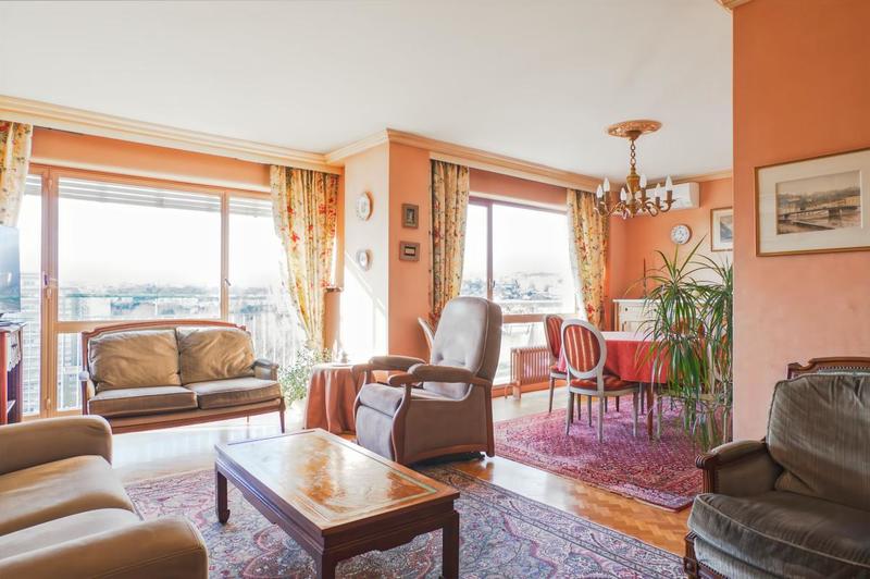 Appartement - 128 m² - 5 pièces