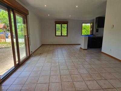 Maison - 102 m² - 6 pièces