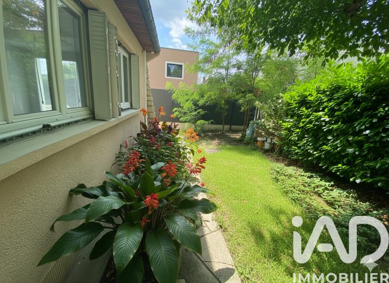 Maison - 90 m² - 6 pièces