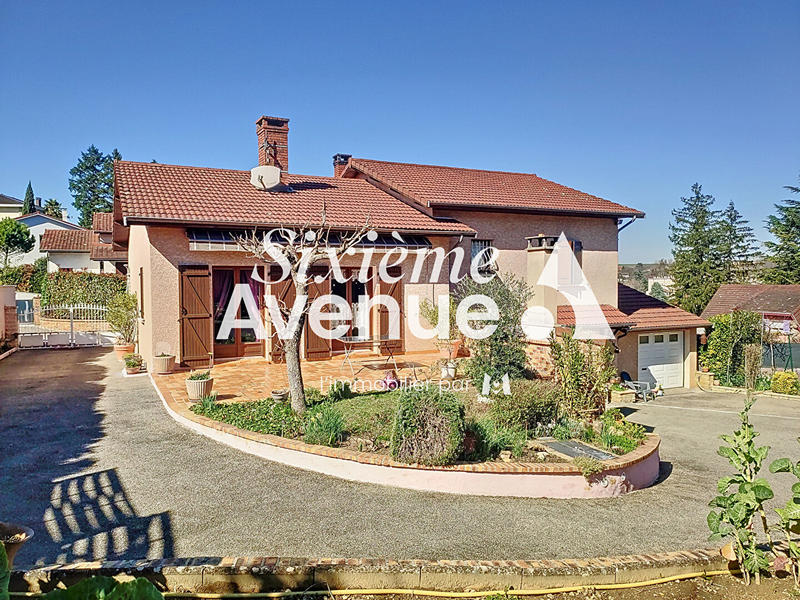 Maison - 157 m² - 7 pièces