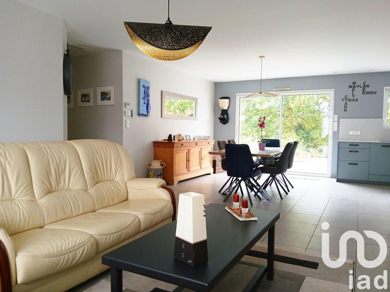 Maison - 102 m² - 5 pièces