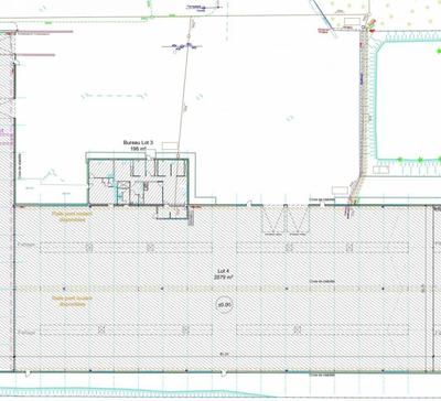 Entrepôt - 3 077 m²