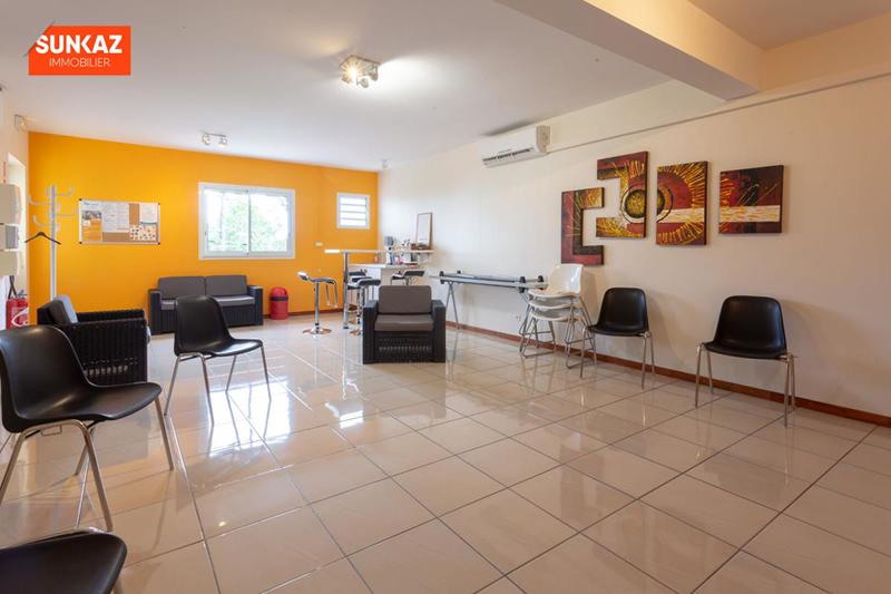 Local commercial - 66 m² - 1 pièce