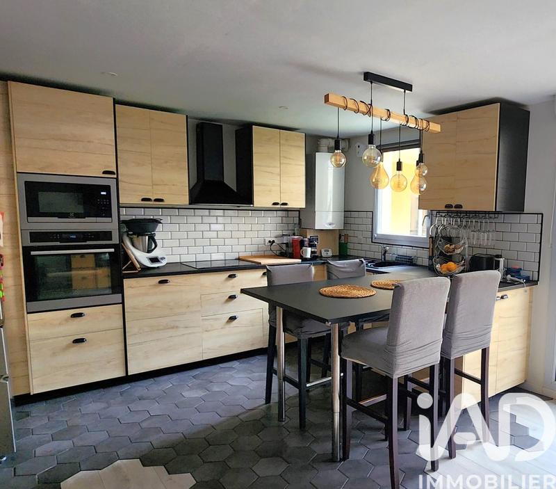 Appartement - 88 m² - 5 pièces