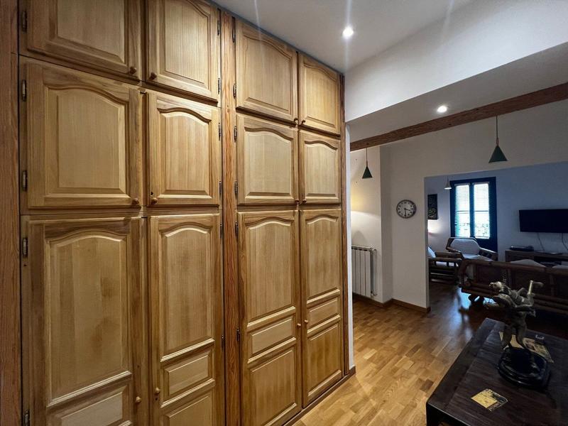 Maison - 315 m² - 10 pièces