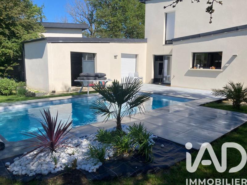 Maison - 120 m² - 7 pièces