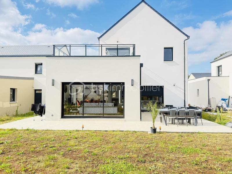 Maison - 172 m² - 6 pièces