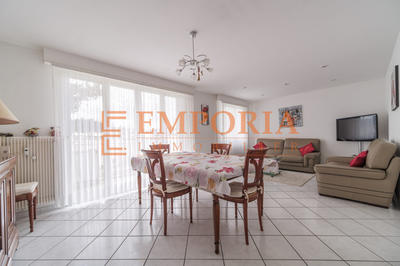 Appartement - 87 m² - 4 pièces