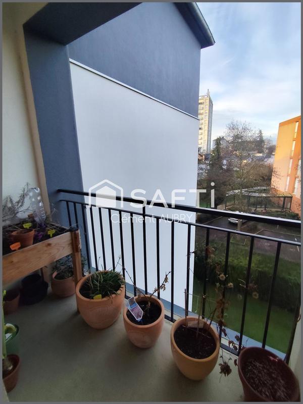 Appartement - 85 m² - 5 pièces