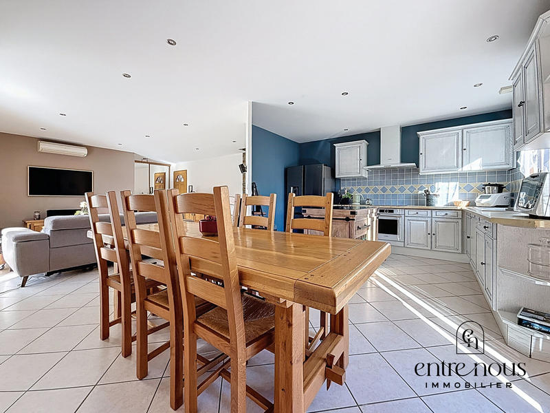 Maison - 128 m² - 5 pièces