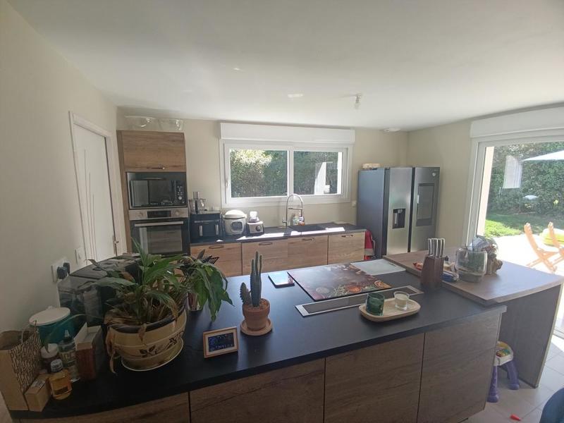 Pavillon - 100 m² - 5 pièces