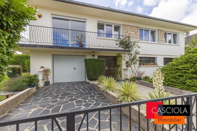 Maison - 133 m² - 6 pièces