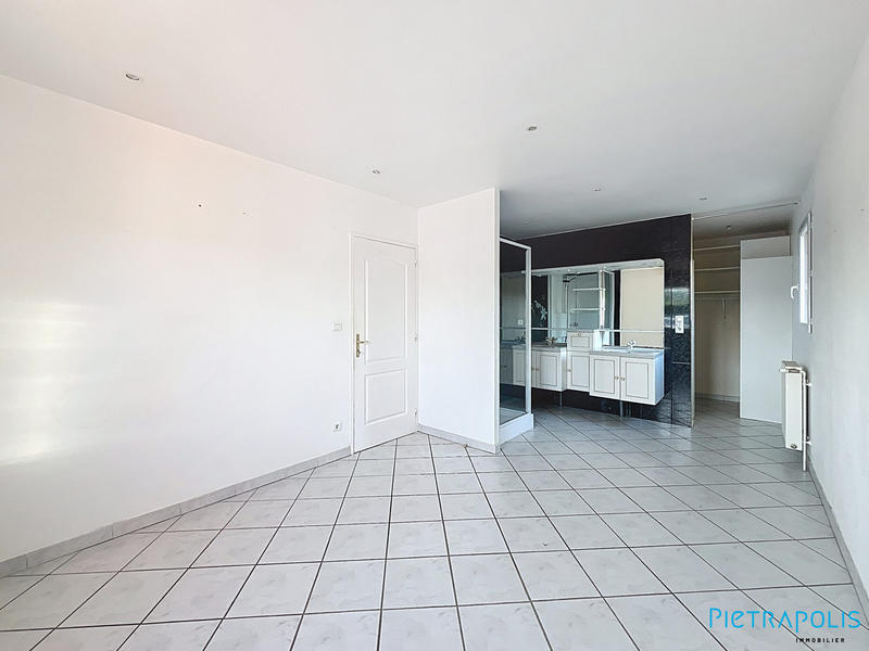 Villa - 133 m² - 5 pièces