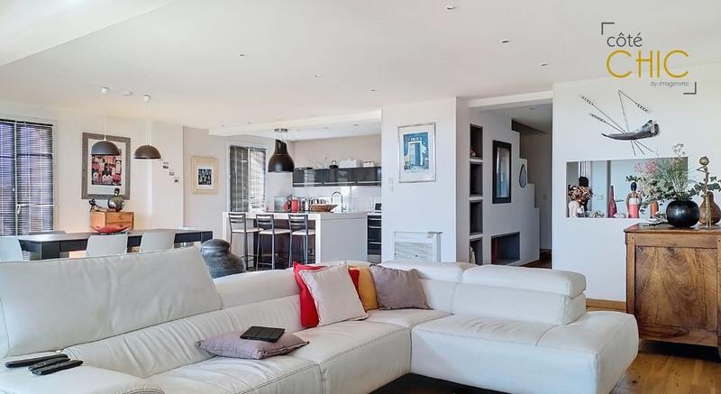 Appartement sur toit - 145 m² - 4 pièces