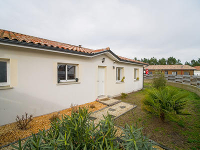 Maison - 91 m² - 4 pièces