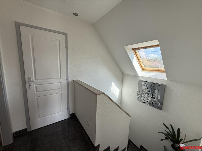 Maison - 91 m² - 5 pièces