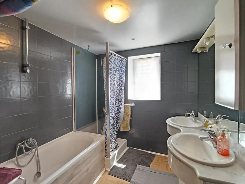 Maison - 94 m² - 4 pièces