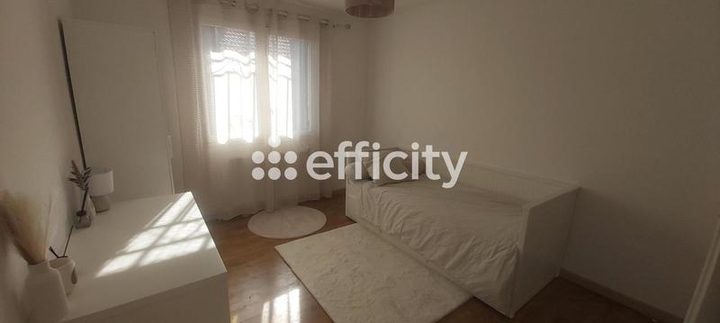 Maison - 117 m² - 5 pièces