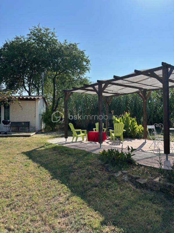 Mas - 259 m² - 12 pièces