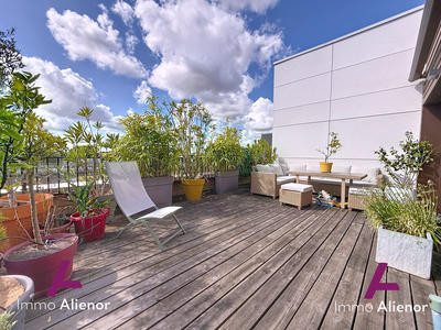 Appartement - 140 m² - 5 pièces