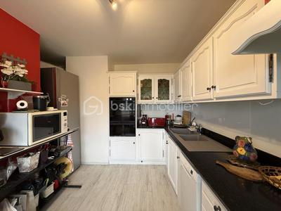 Appartement - 84 m² - 4 pièces